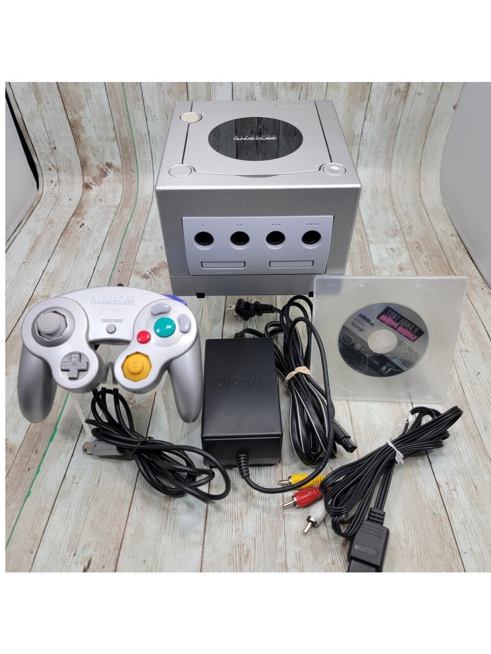 Nintendo GameCube Console DOL-101 Platinum Silver Tested W/1 Free Game All Cords